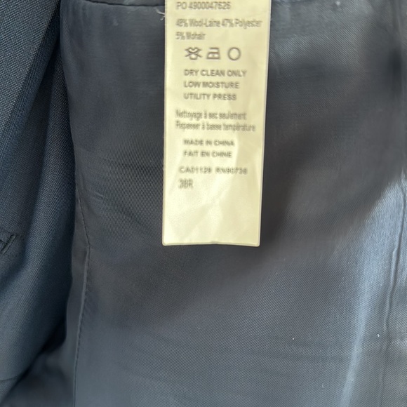 Men’s Navy Calvin Klein Suit 38R - Picture 5 of 5